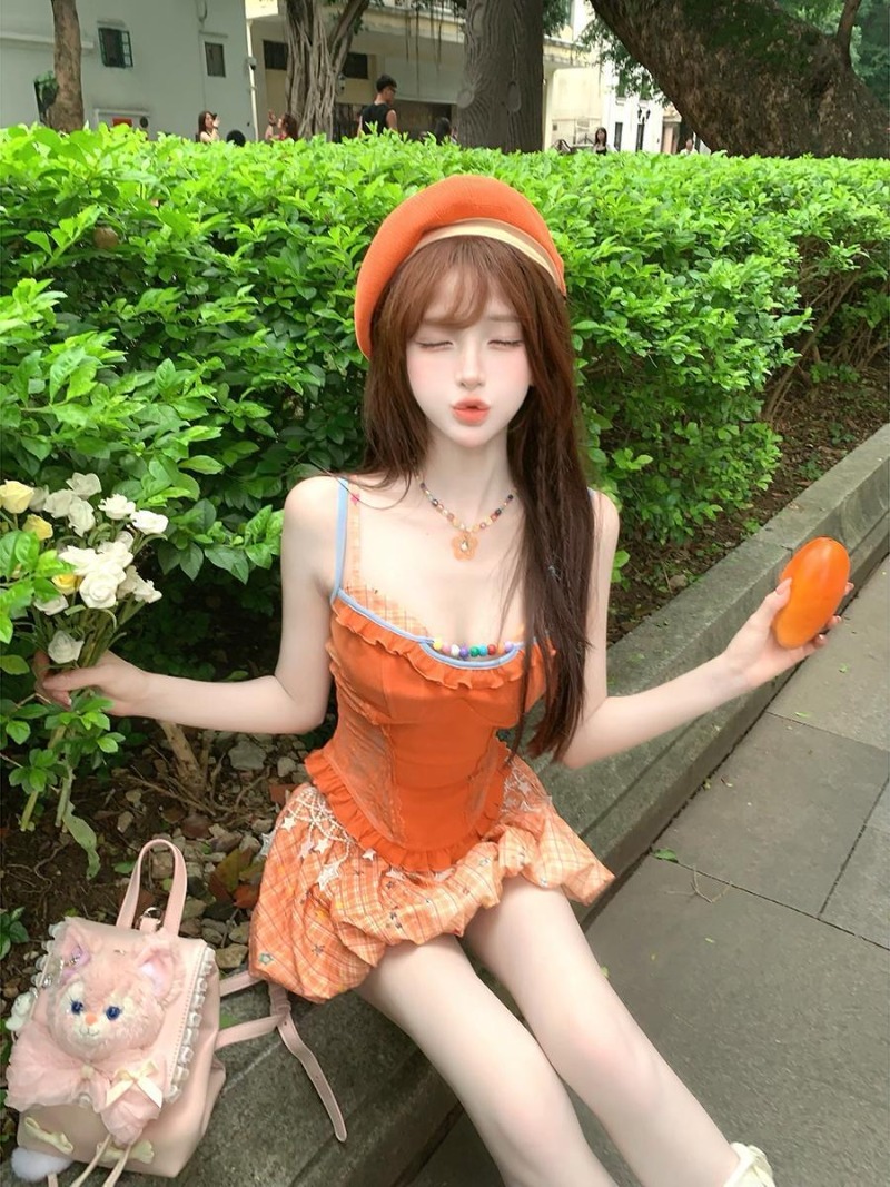 Новинка лета: оранжевый компле – обзор и цена Summer Clothing Model